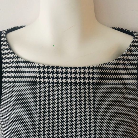 H&M Plaid Sleeveless Midi Dress in Black, Gray and White with Black Accents S 8 - Picture 7 of 14